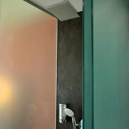 Hotel Benikaktus 3*